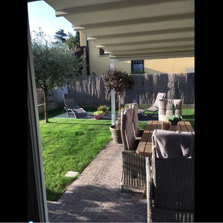 Appartamento Campagnola Con Giardino Privato E Due Camere Da Letto Exterior photo